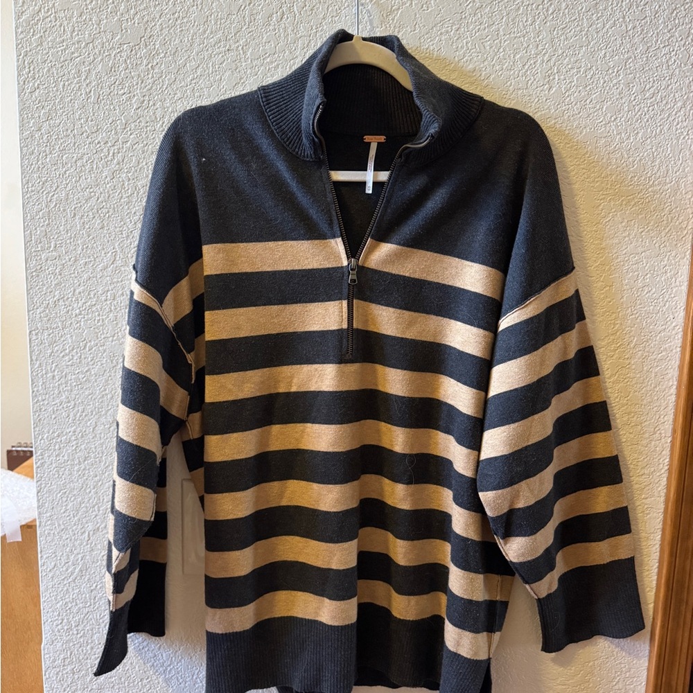 Women’s free people Striped Half-Zip Sweater Knit Pullover - Black & Tan - Picture 4 of 4
